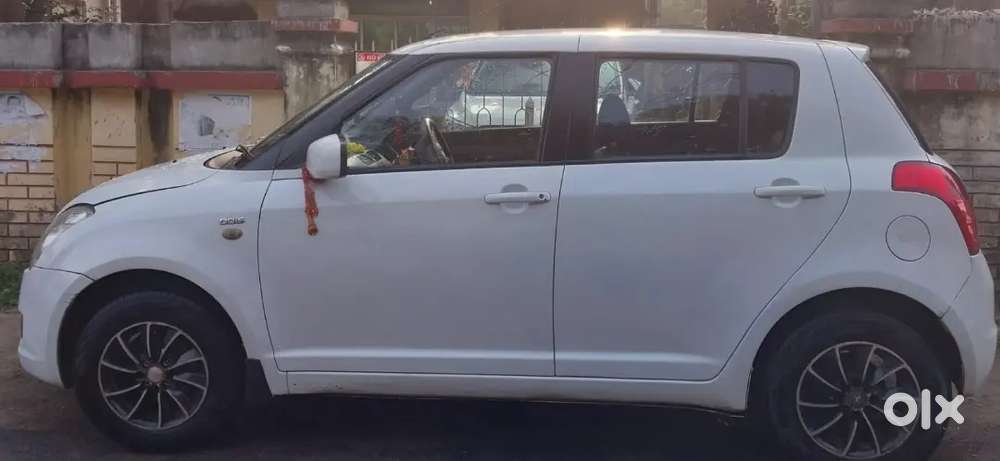 Maruti Suzuki Swift 2010