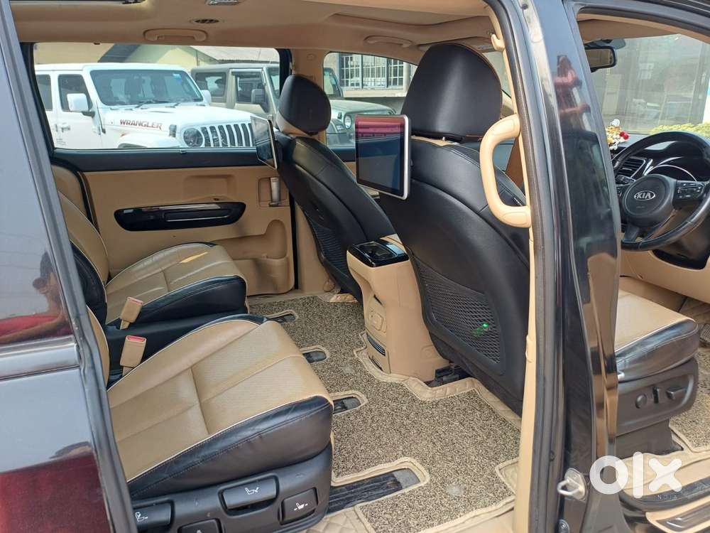 Kia Carnival Limousine, 2020, Diesel