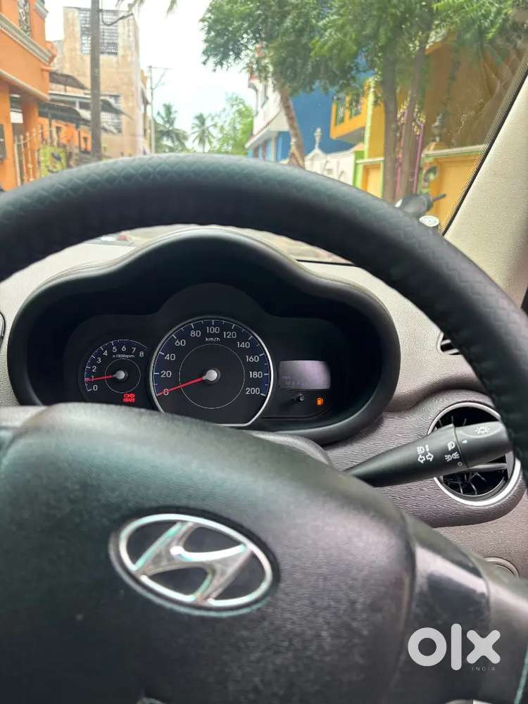 Hyundai I10 Petrol Manual 2011