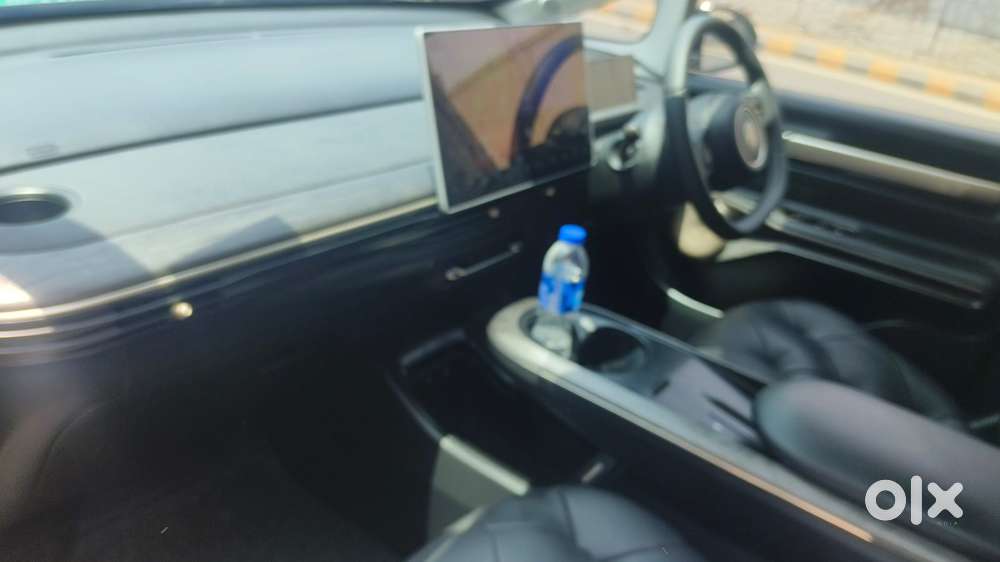 Mg Windsor Ev Essence, 2025, Electric