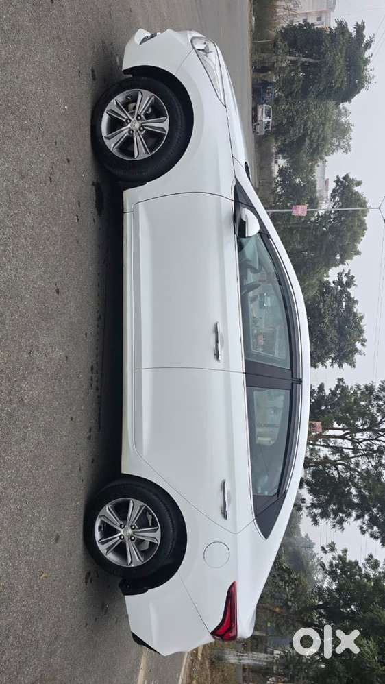 Hyundai Verna Diesel 2019