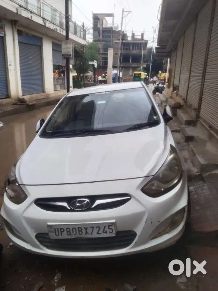 Hyundai Verna Sx O 2011