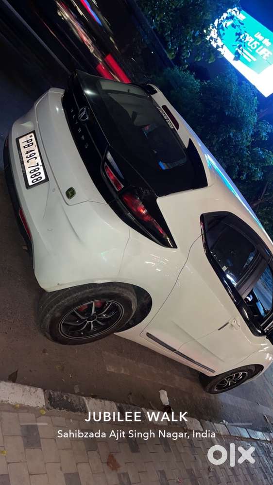 Tata Altoz 2021 Petrol