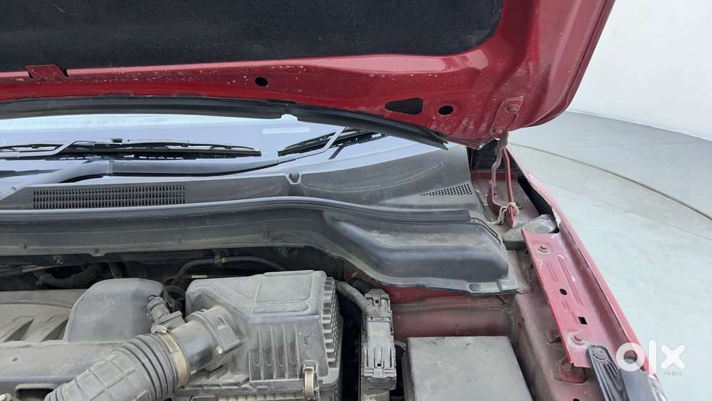 Mahindra Xuv300 W8 Amt Diesel, 2021, Diesel