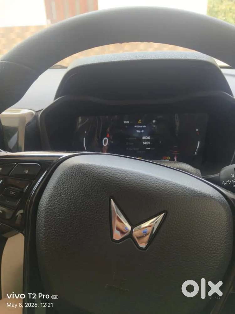 Mahindra Xuv 3xo 2025