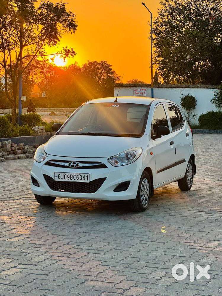 Hyundai I10 Magna 1.1l, 2015, Cng & Hybrids