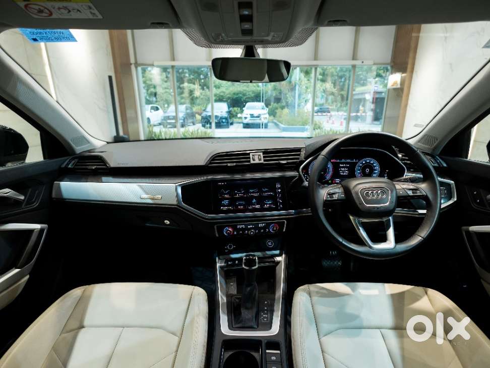 Audi Q3 40 Tfsi Technology, 2025, Petrol