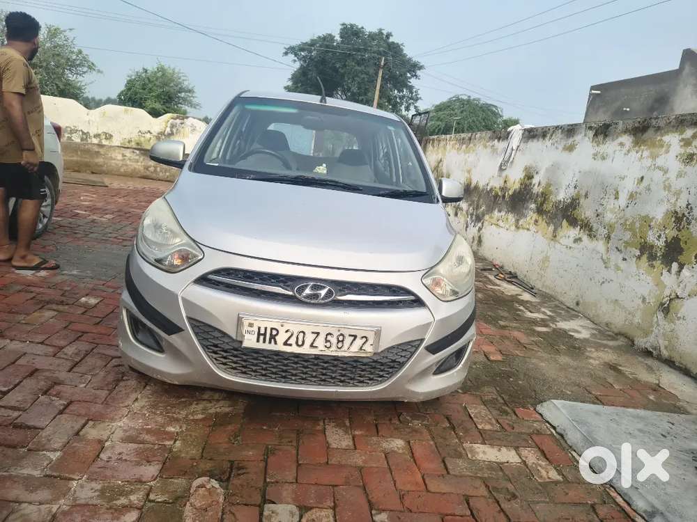 Hyundai I10 Sportz 2012