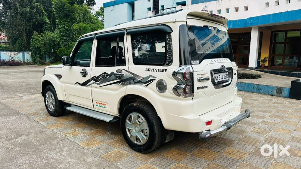 Mahindra Scorpio S4, 2016, Diesel