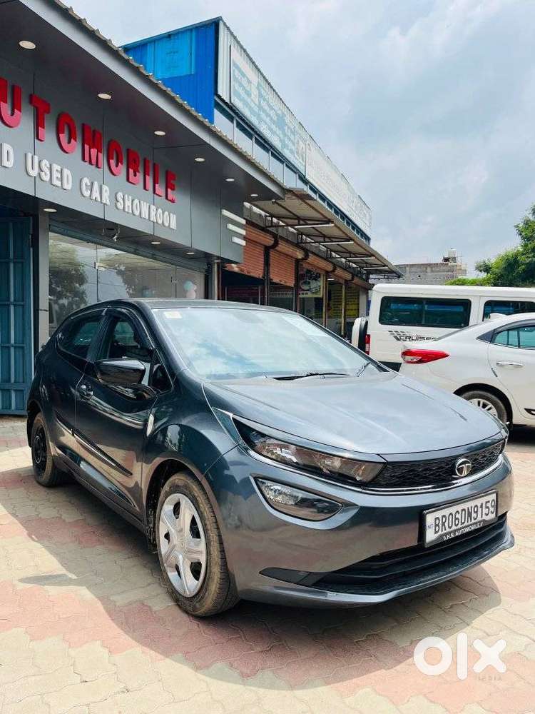 Tata Altroz 1.2 Xt Luxe Petrol, 2024, Petrol