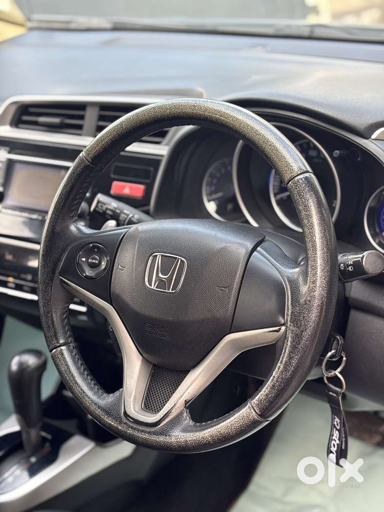 Honda Jazz V Automatic, 2015, Petrol
