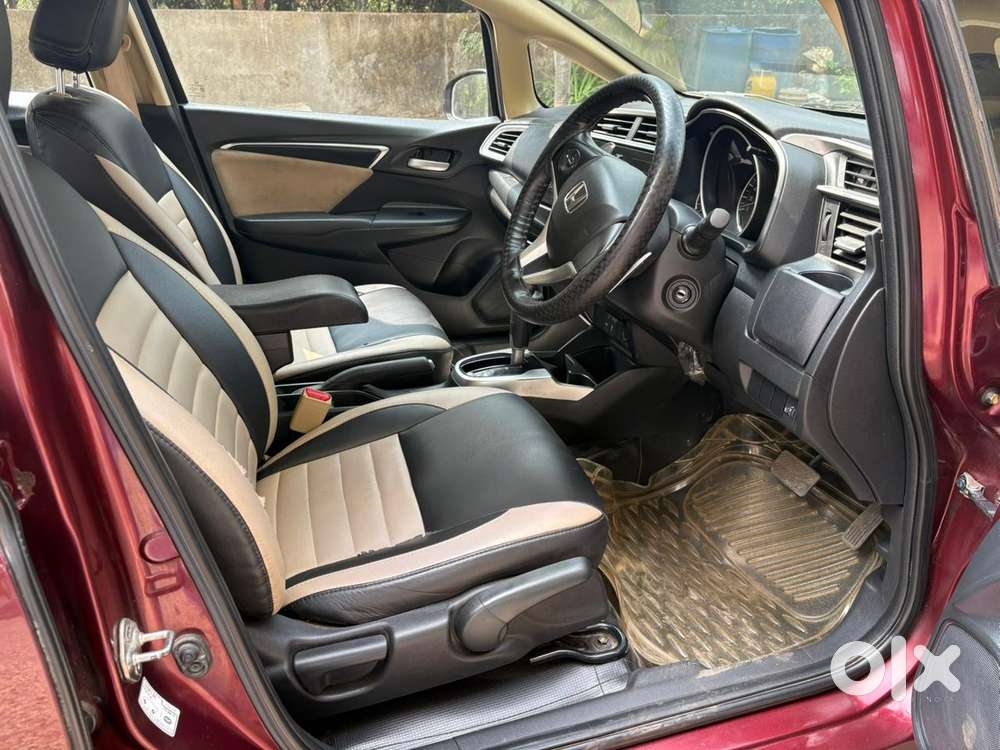 Honda Jazz V Cvt, 2015, Petrol