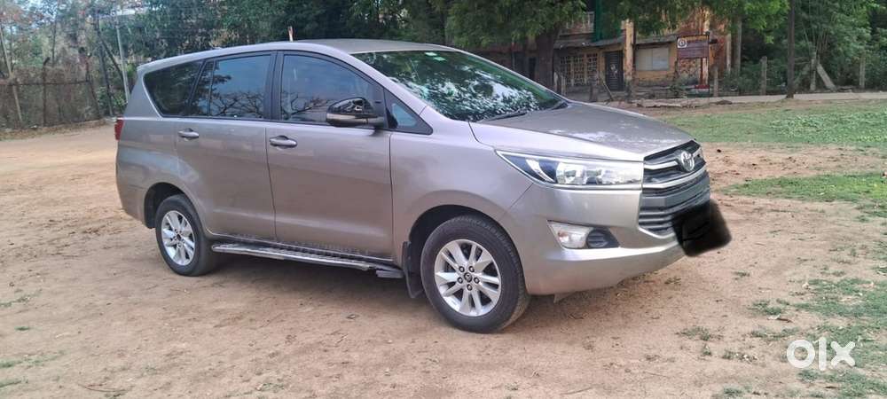 Toyota Innova Crysta 2017 Diesel 118000 Km Driven