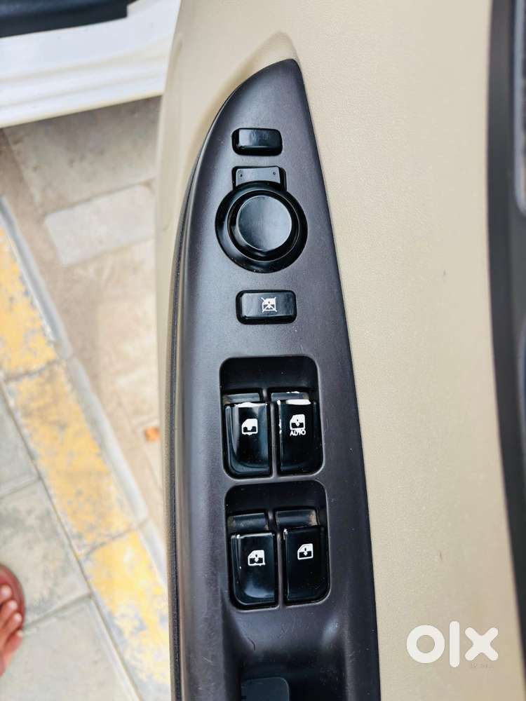 Maruti Suzuki Swift 2011-2014 Vxi, 2012, Cng & Hybrids