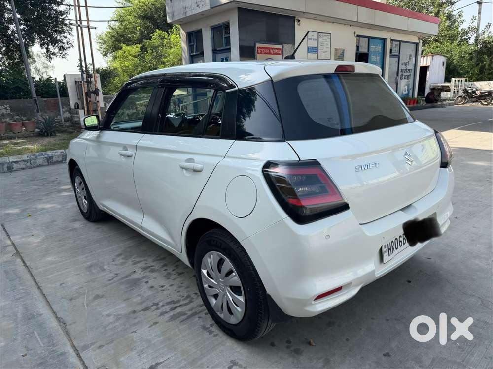 Maruti Suzuki Swift Vxi Ags, 2025, Petrol
