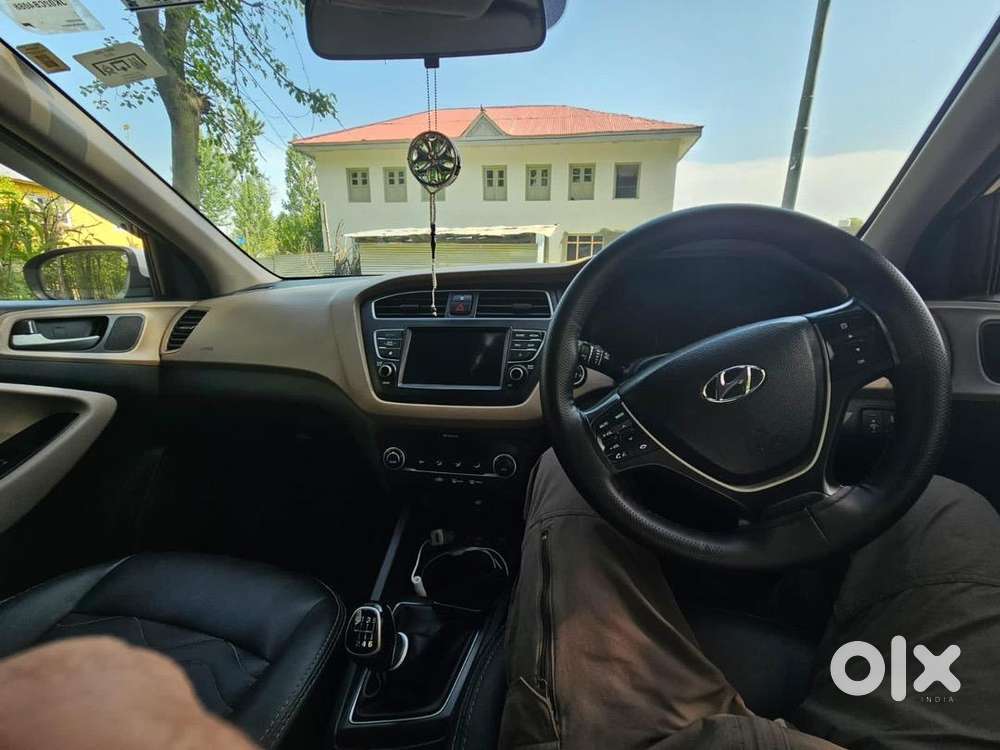 Hyundai I20 2018 Diesel,neat And Clean Car Top Model,push Button Start