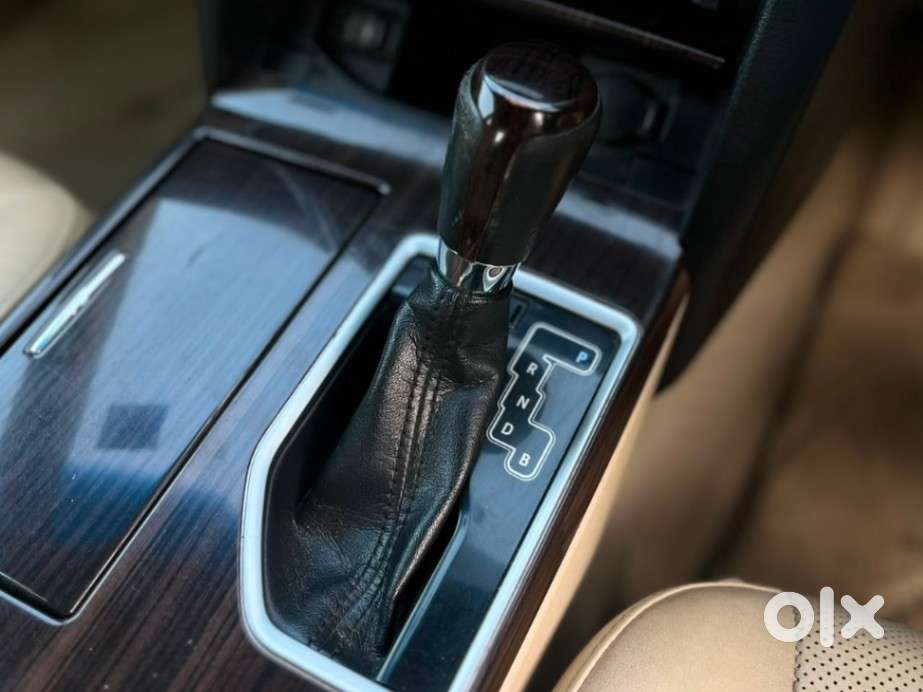 Toyota Camry Hybrid, 2017, Petrol