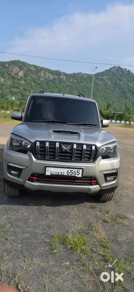 Mahindra Scorpio S10 To S11 Classic Convart 2015 Diesel
