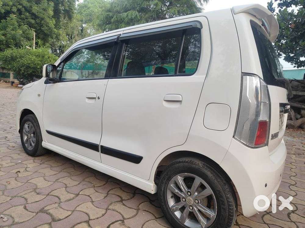 Maruti Suzuki Wagon R Stingray Vxi Optional, 2014, Cng & Hybrids