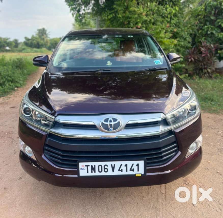 Toyota Innova Crysta 2.7 V, 2017, Diesel