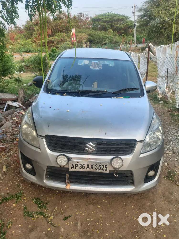 Maruti Suzuki Ertiga 2013