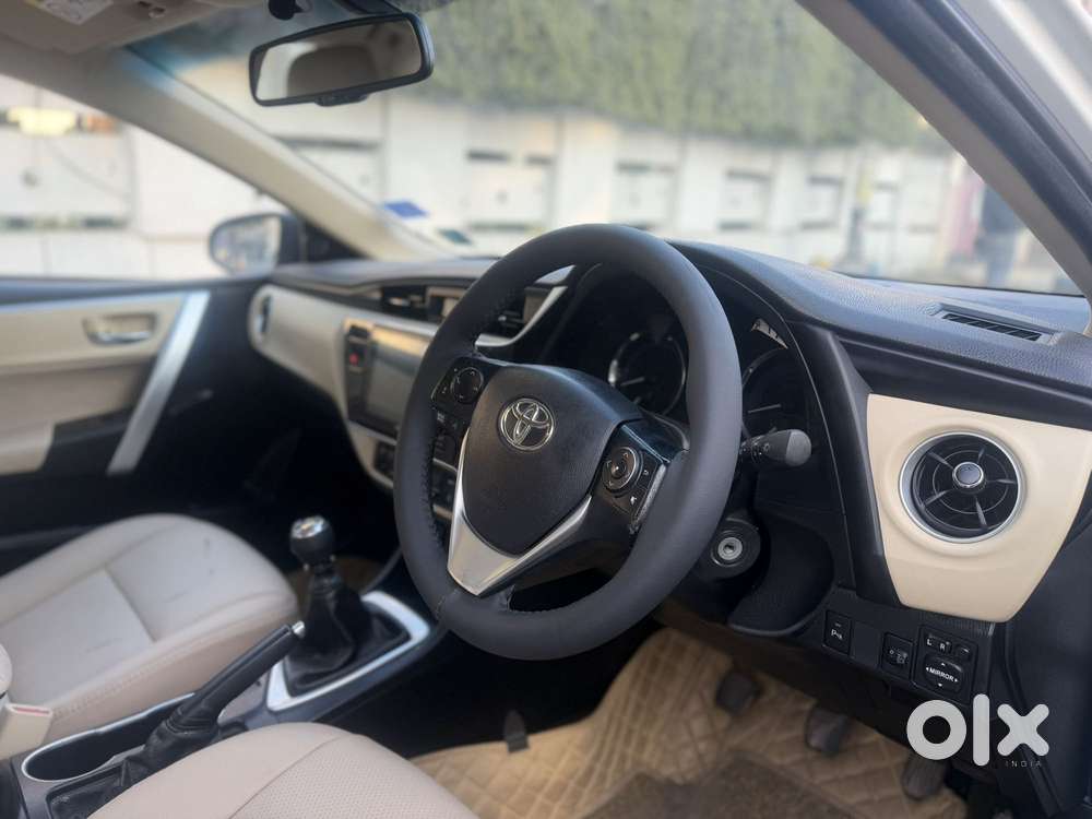 Toyota Corolla Altis