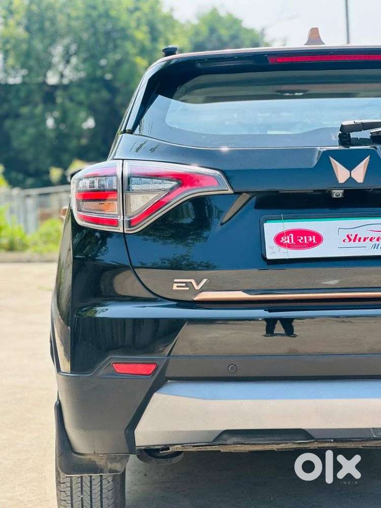 Mahindra Xuv400 Ev El Fast Charger, 2025, Electric
