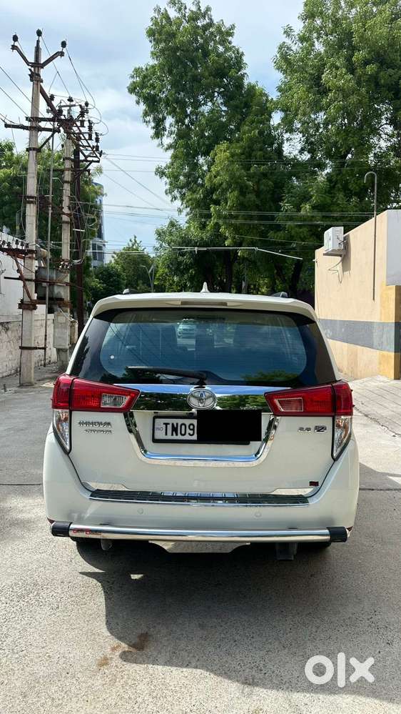 Toyota Innova Crysta 2.8z Automatic, 2018, Diesel