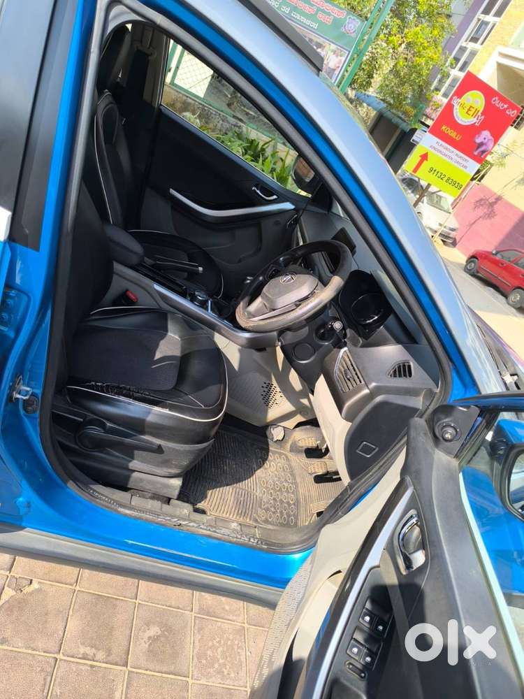 Tata Nexon Xz+ Top Model Diesel  Excellent Condition  98k Km