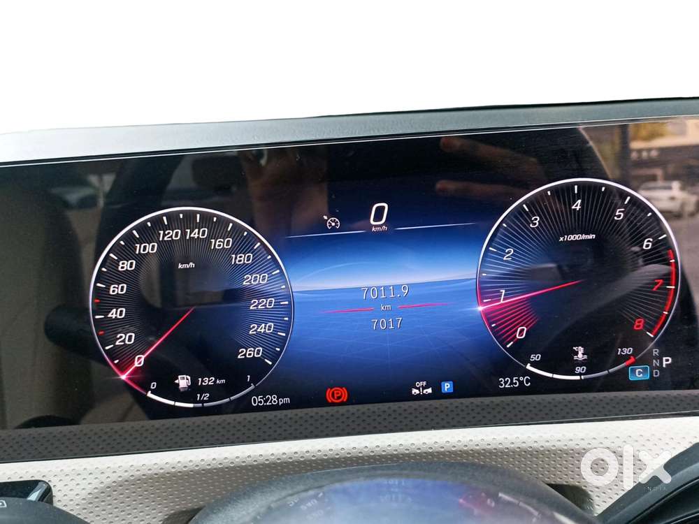 Mercedes-benz A-class Limousine 200, 2023, Petrol