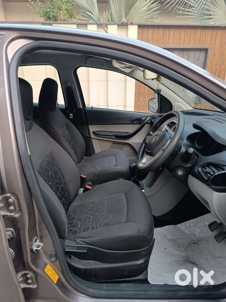Tata Tiago Petrol 2017