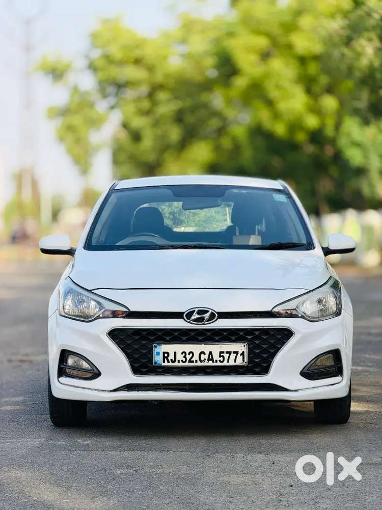 Hyundai I20 Megna Petrol