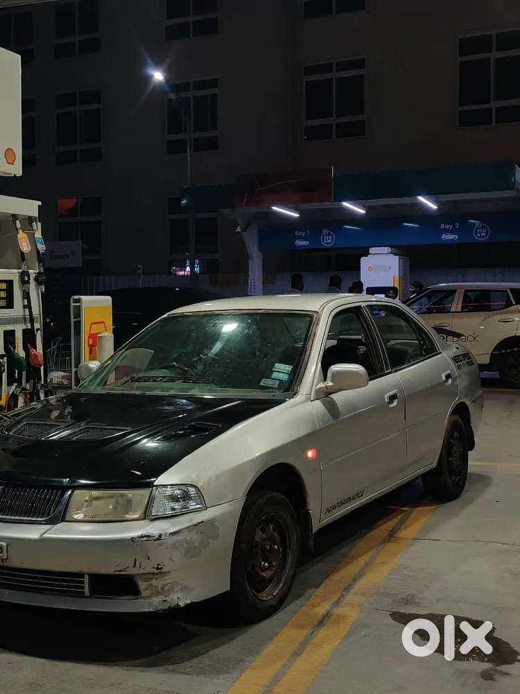 Mitsubishi Lancer 2.0 Lxd 2004