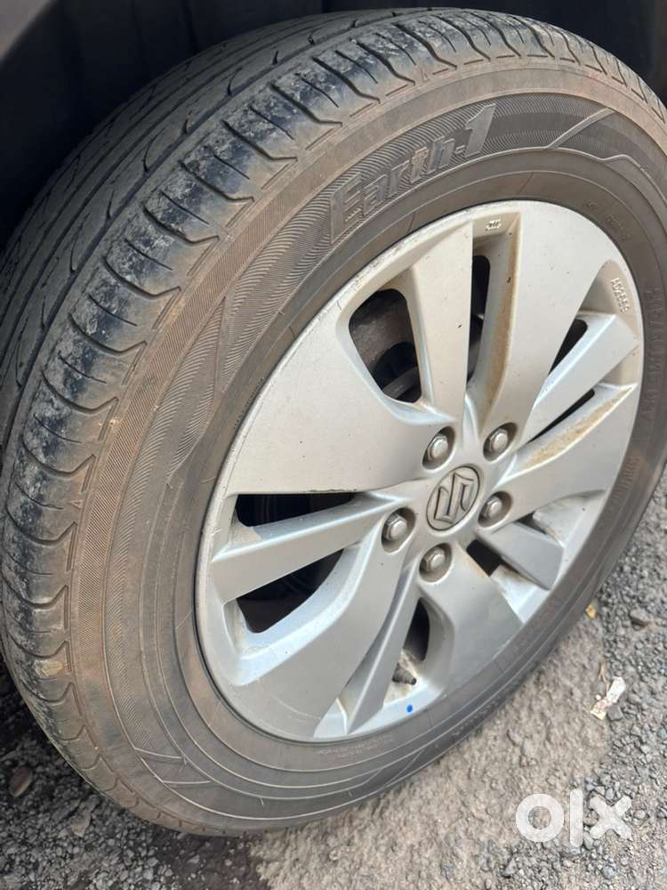 Maruti Suzuki S Cross Diesel Button Start, Model : (december 2015)