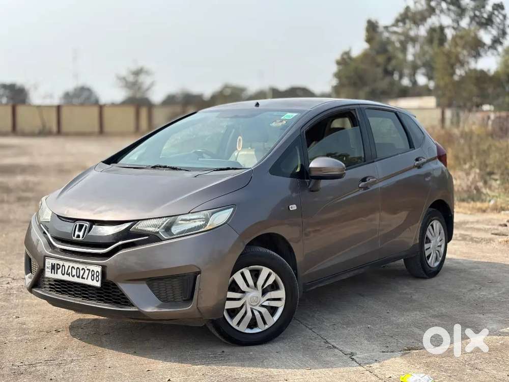 Honda Jazz 2016 Diesel Well Maintained