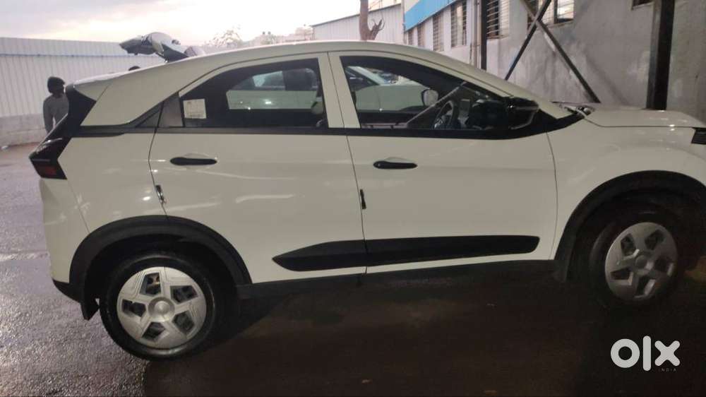 Single Hand Car
