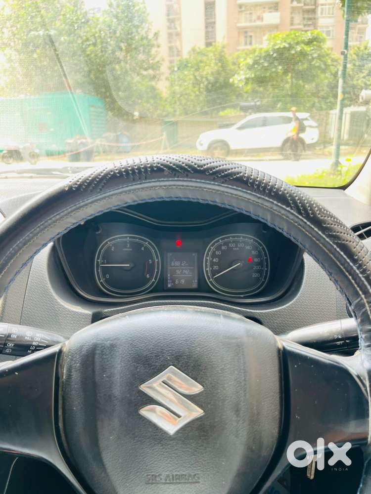 Maruti Suzuki Brezza 2017 (all Original)