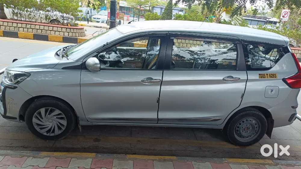 Toyota Rumion Petrol Plus Cng 2025
