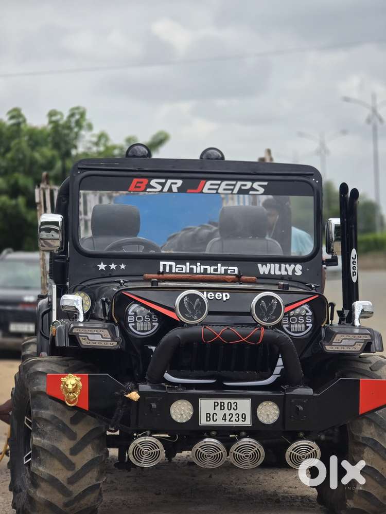 Mahindra Jeep Classic 2002