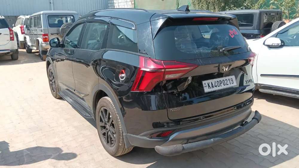 Mahindra Xuv700 Petrol 2025