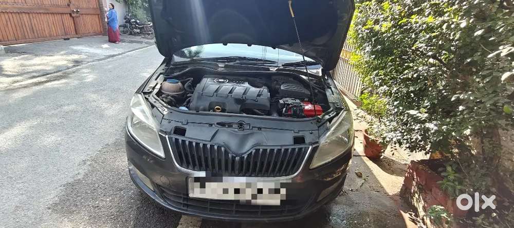 Skoda Rapid 2016 Diesel Good Condition Allow Wheel