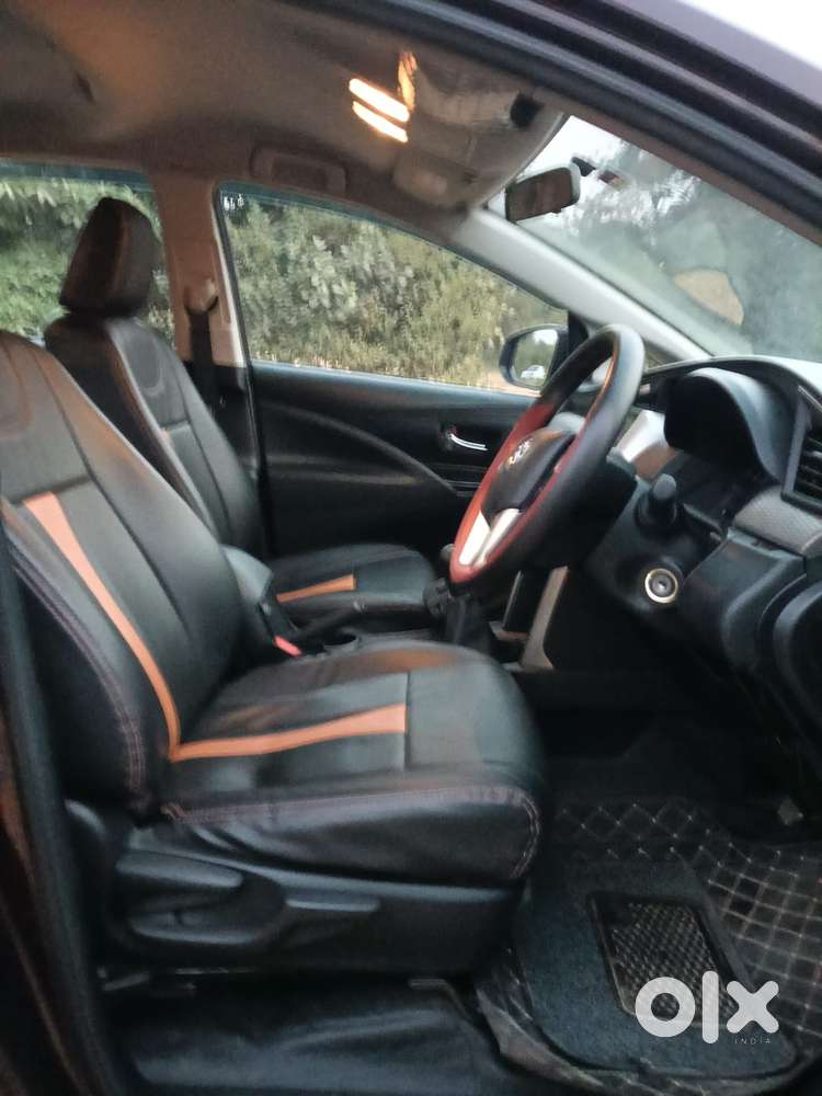 Toyota Innova Crysta 2.4 G Mt 8s, 2017, Diesel