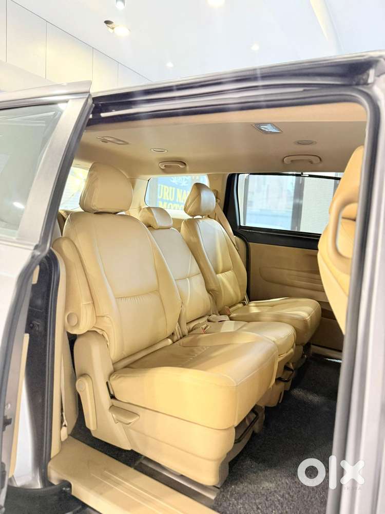 Kia Carnival Premium 8 Str, 2021, Diesel