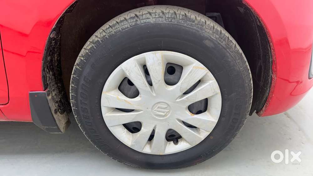 Maruti Suzuki Swift Vvt Vxi, 2016, Petrol