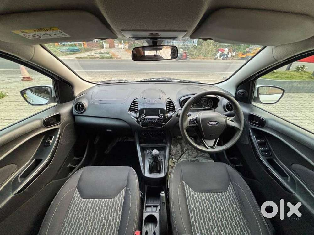 Ford Figo 2012-2015 Petrol Titanium, 2020, Petrol