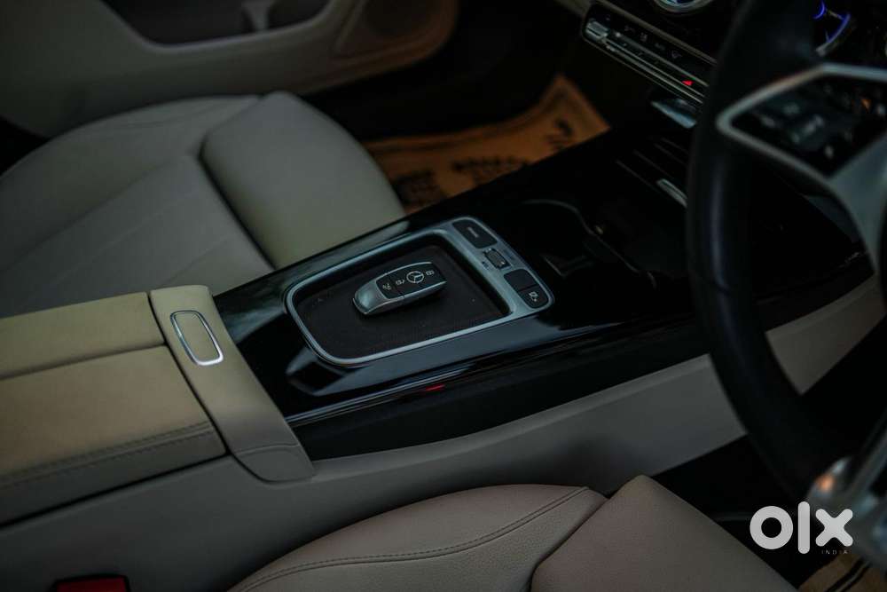 Mercedes-benz A-class Limousine 200, 2023, Petrol