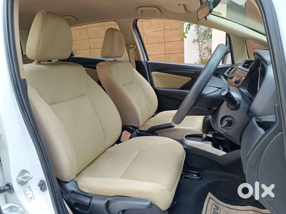 Honda Jazz 1.2 SV i-VTEC AT, 2015, Petrol