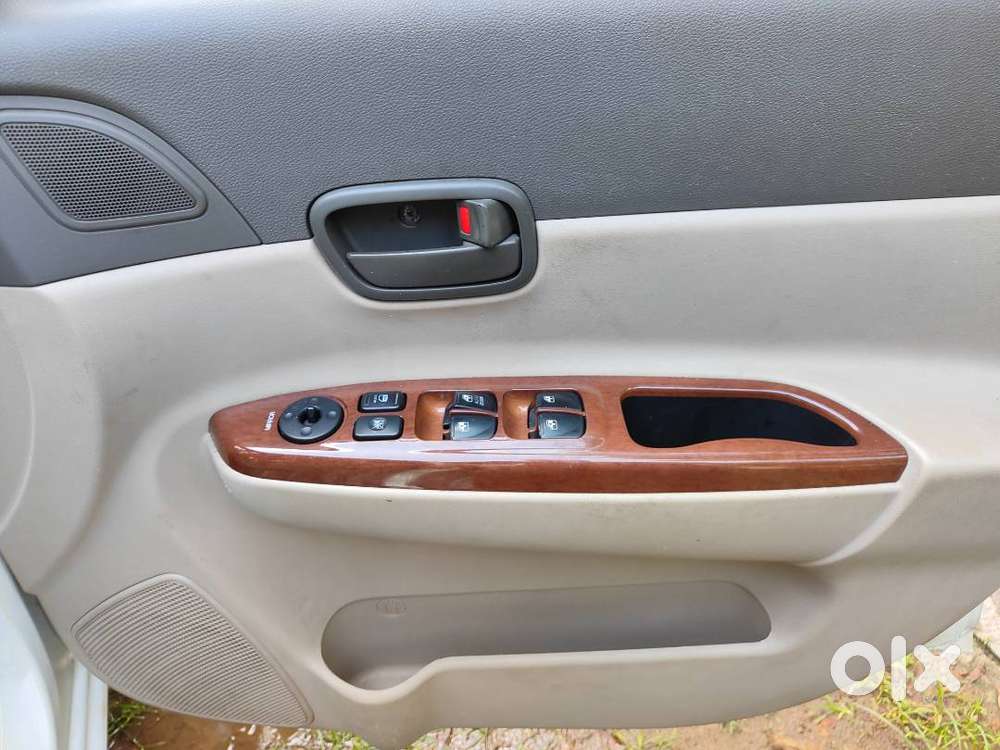 Hyundai 2009 Model 1.5 L Crdi  Vgt Sx( Urgent Selling)