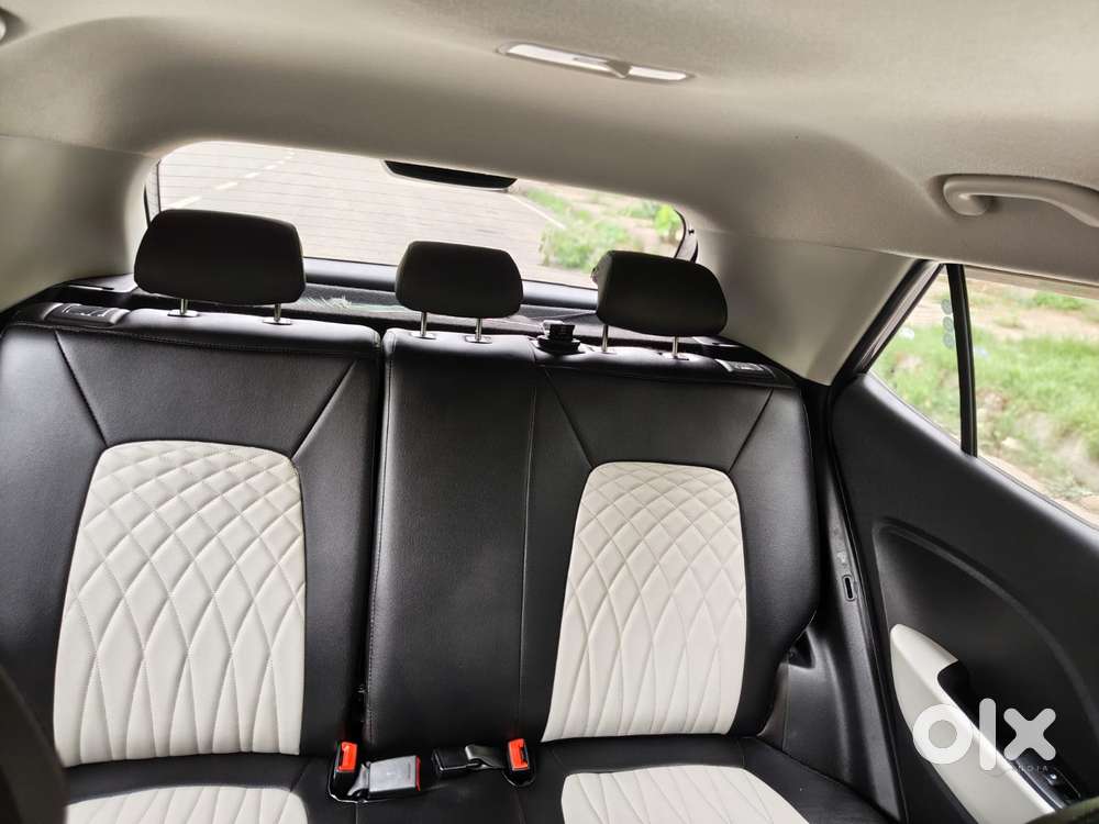Hyundai Venue S 1.2 Petrol, 2024, Cng & Hybrids
