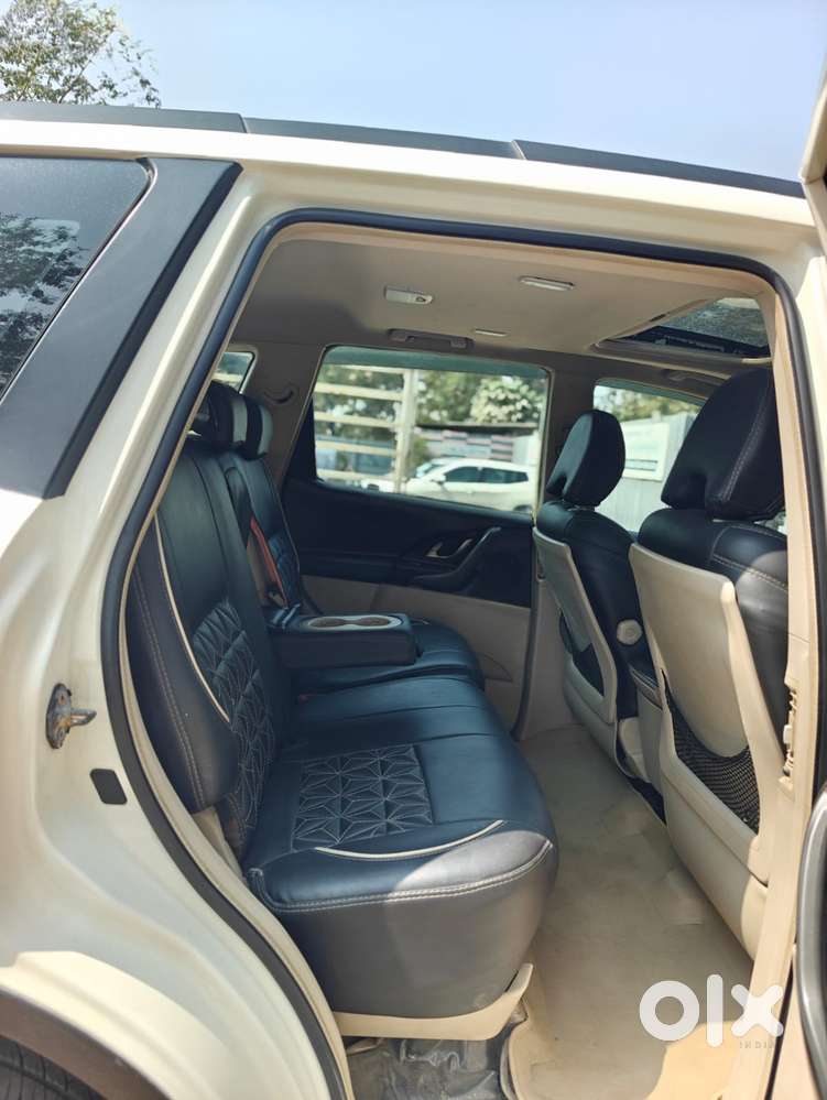 Mahindra Xuv500 W10 1.99 Mhawk, 2015, Diesel